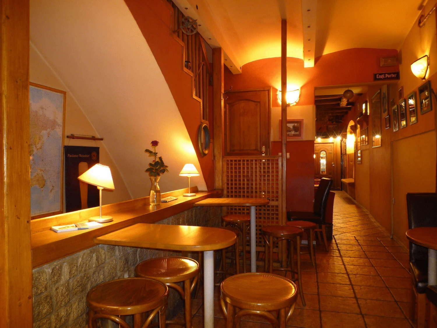 Academus Pub & Guest House Vratislav Exteriér fotografie