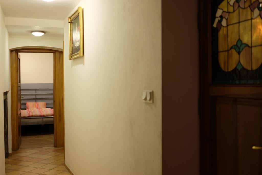 Academus Pub & Guest House Vratislav Exteriér fotografie